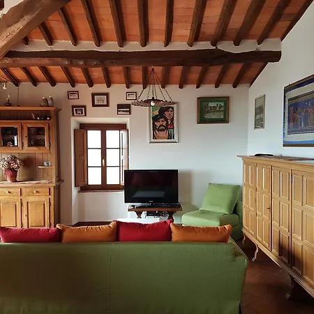 Adri בית הארחה 3*