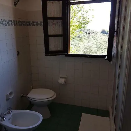 Adri בית הארחה