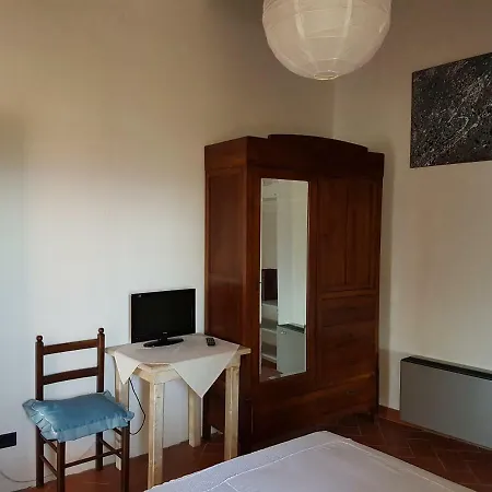 Adri בית הארחה